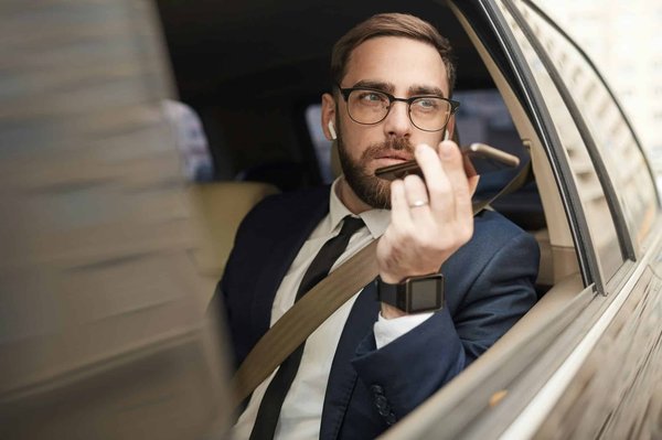 Comment réaliser un guide audio pour une exposition d'art contemporain ?